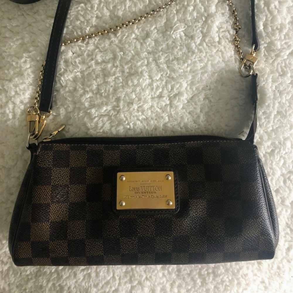 Louis Vuitton Eva Clutch